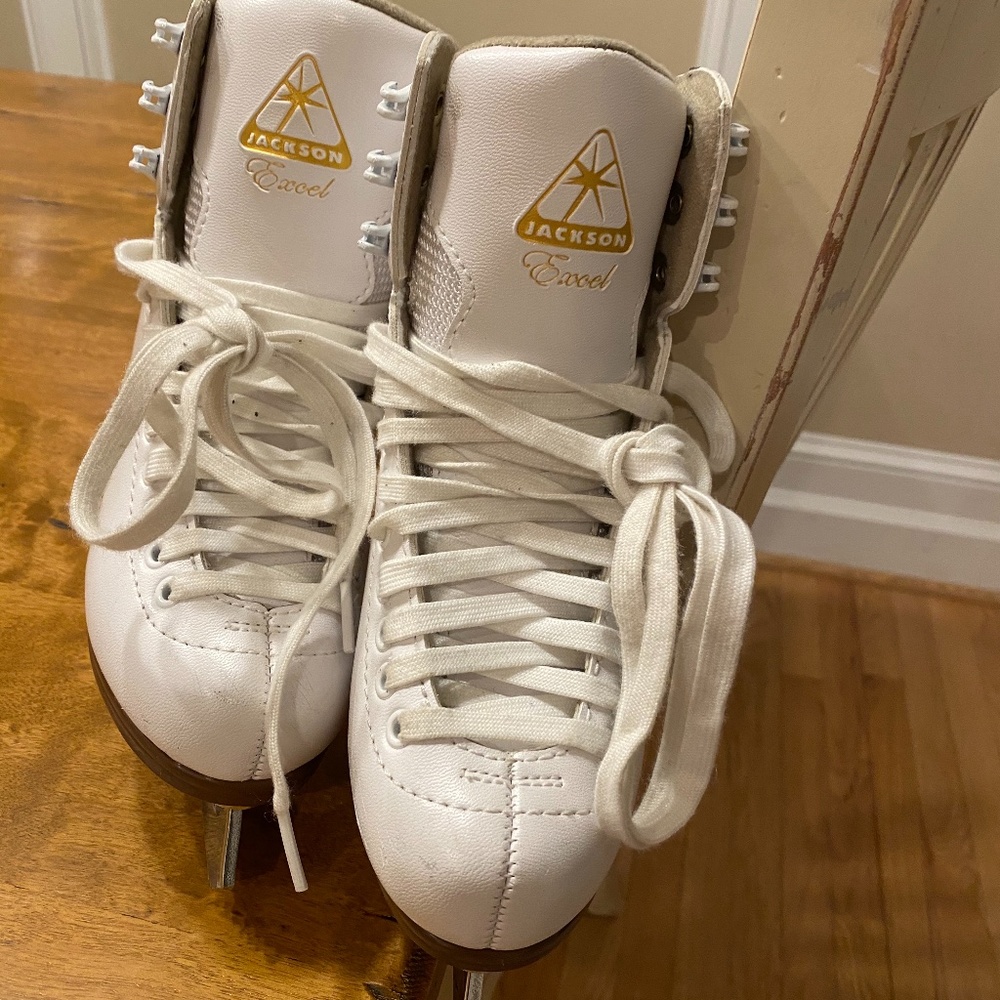 Jackson Girls Size 1 Ice Skates - Barely Used